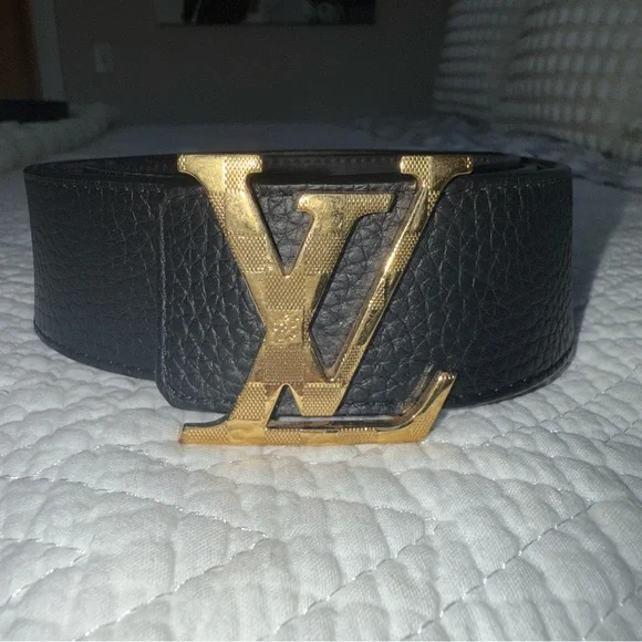 Louis Vuitton Damier LV 40mm Reversible Belt | 100% Authentic EUC Sz 100 - Picture 5 of 10